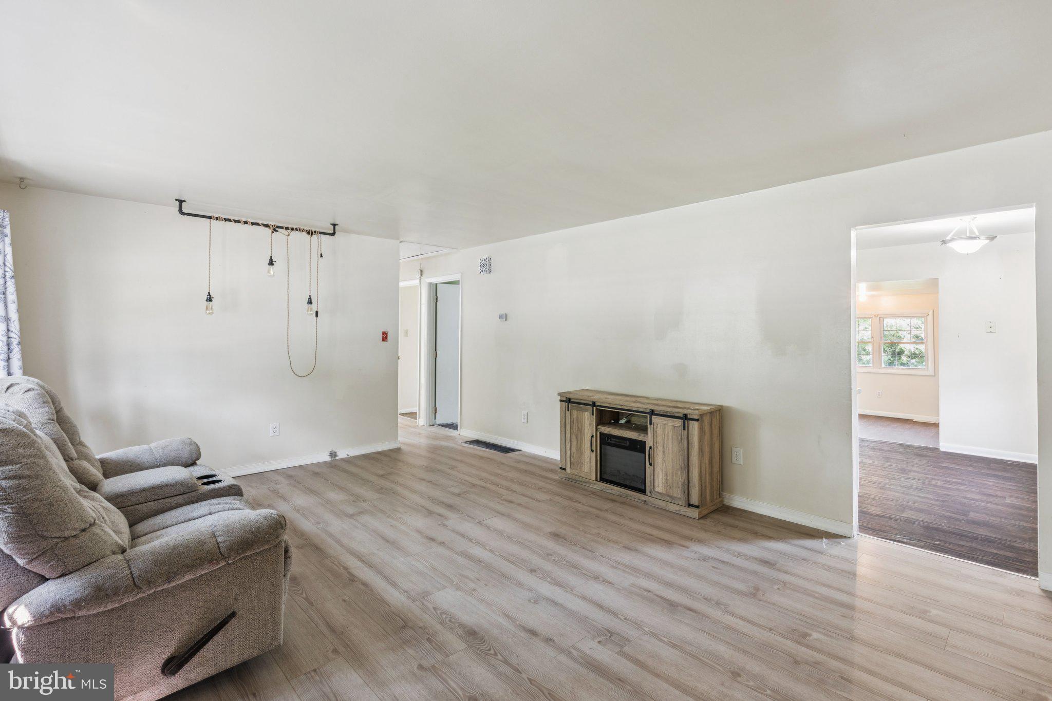 133 Lincoln Dr