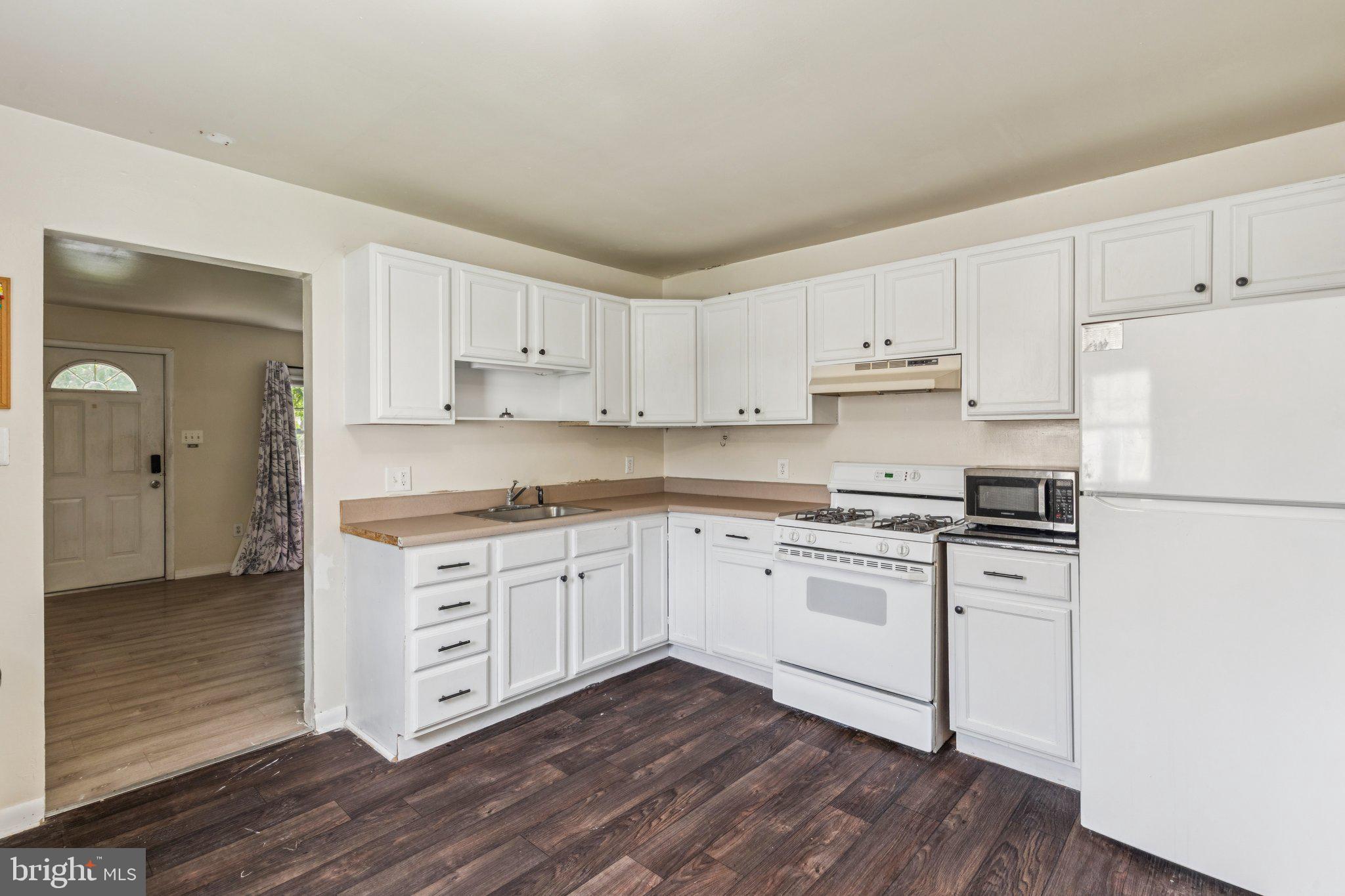 133 Lincoln Dr