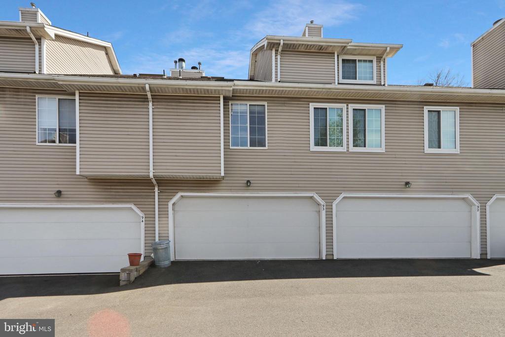 93 BIRCHWOOD ROAD