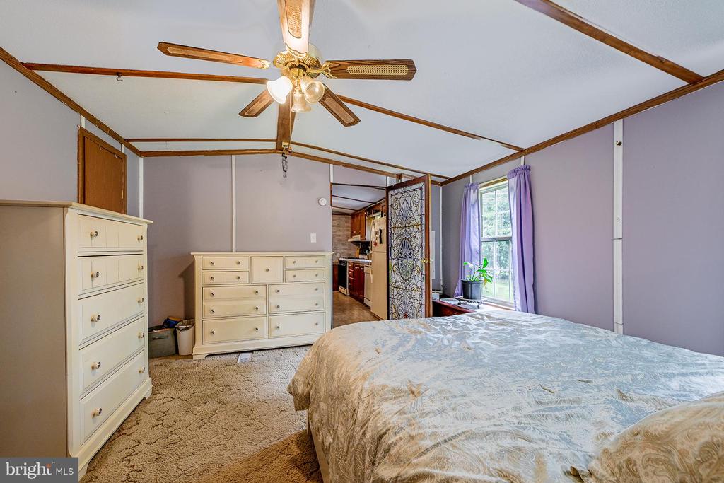 219 Long Lane Rd