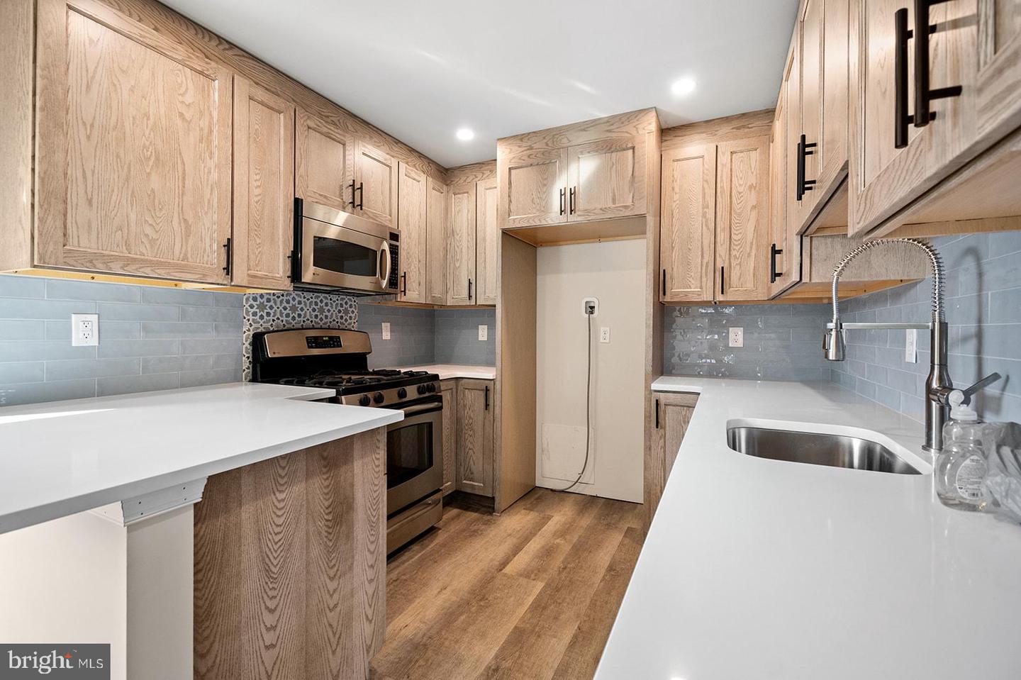 21 Plumtree Rd