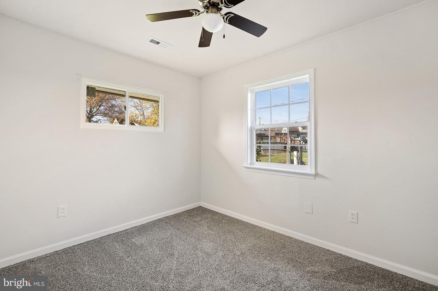 21 Plumtree Rd