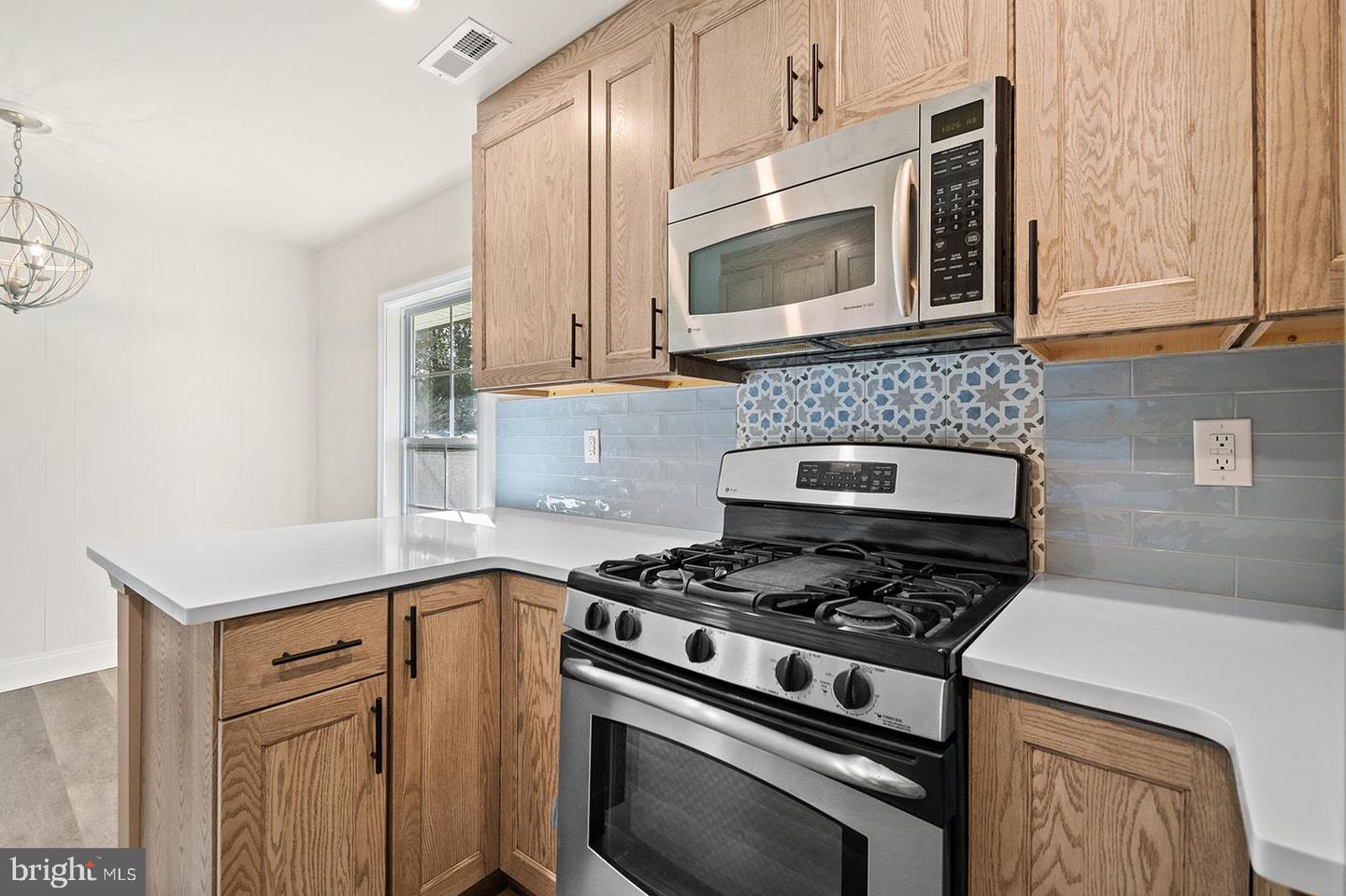 21 Plumtree Rd