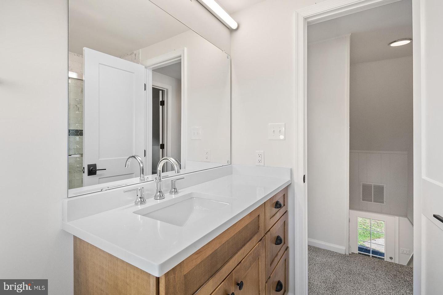 21 Plumtree Rd