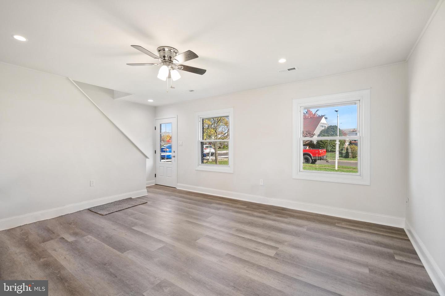 21 Plumtree Rd