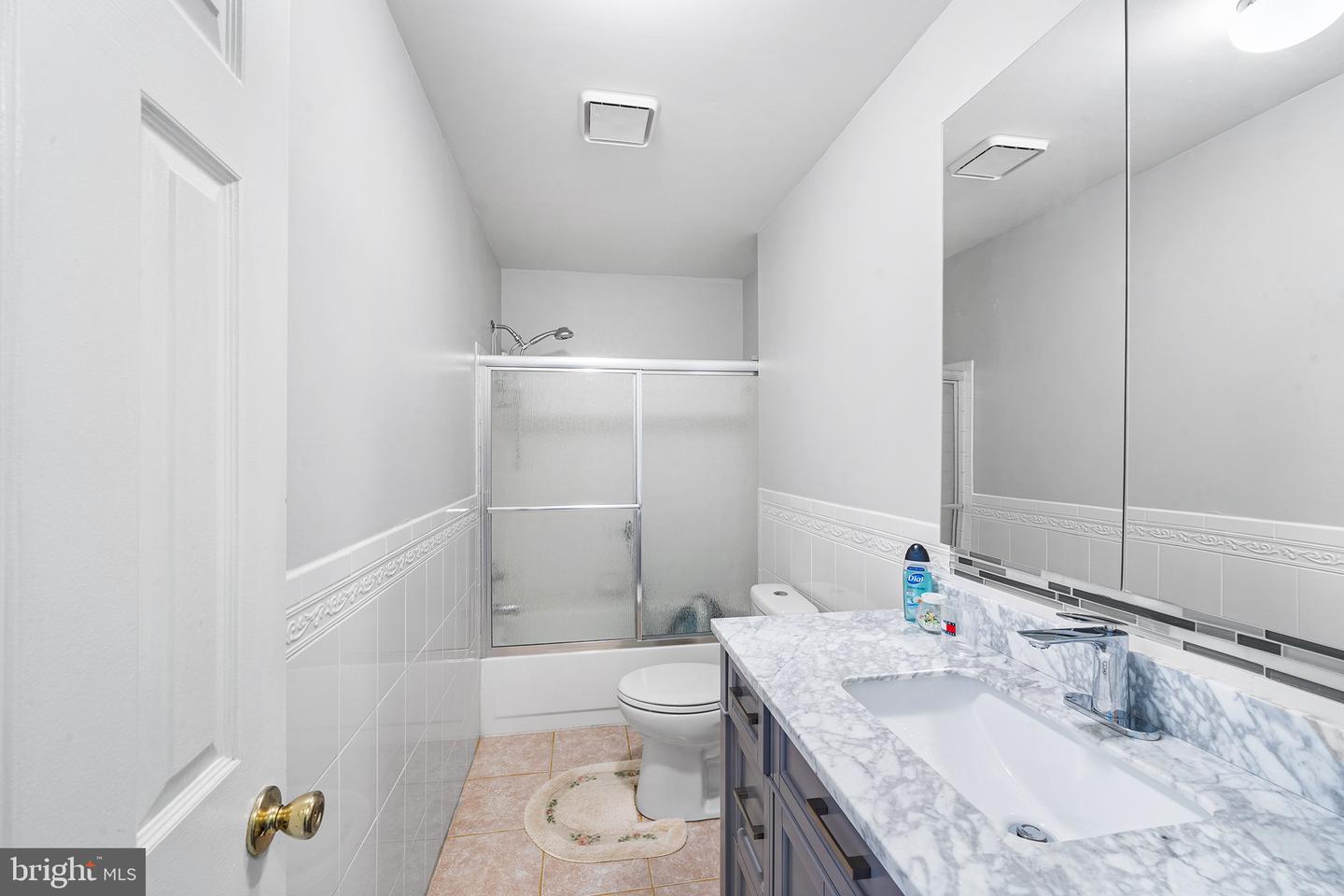 2907 Meredith Pl