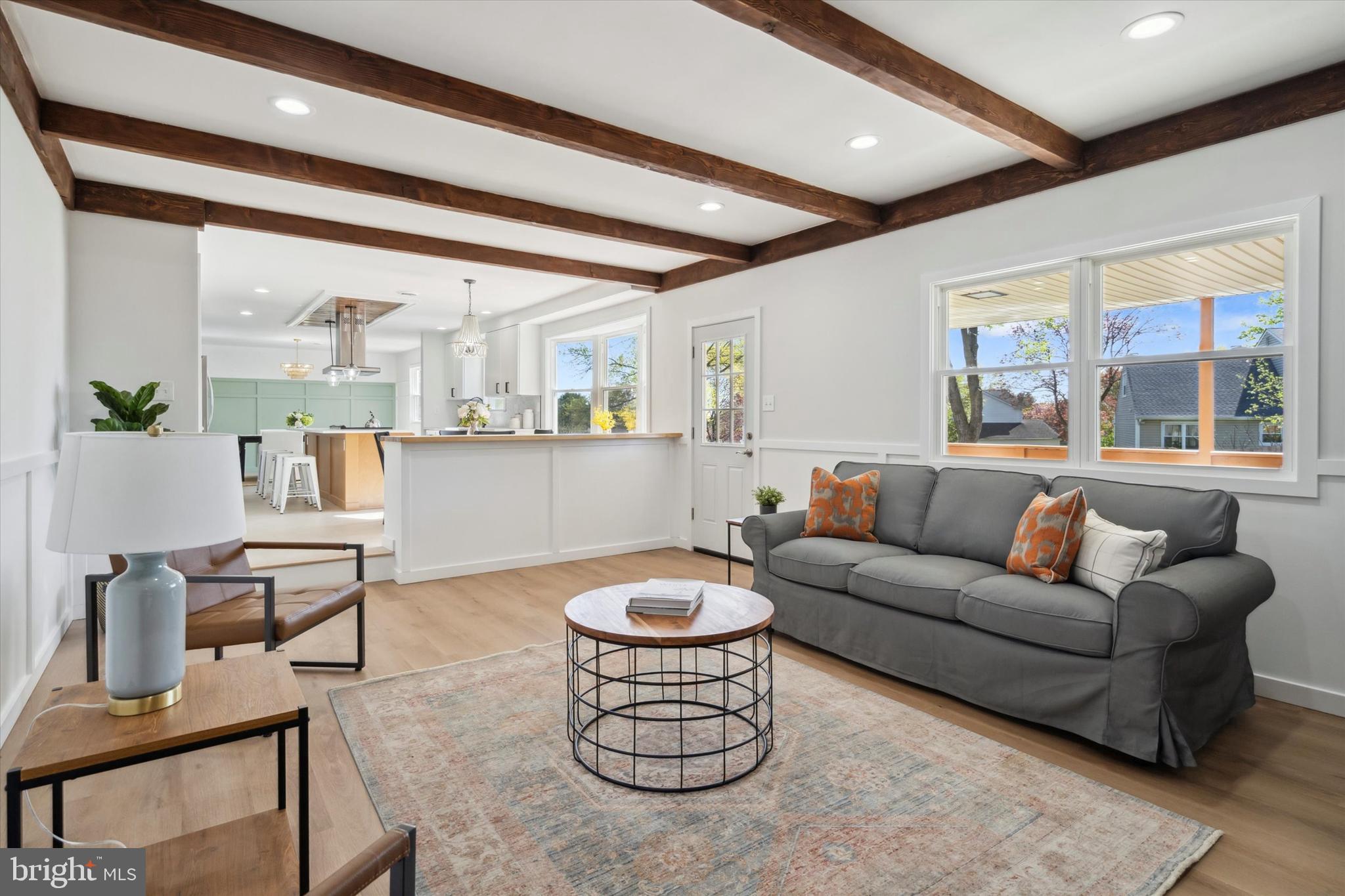 174 Lark Dr