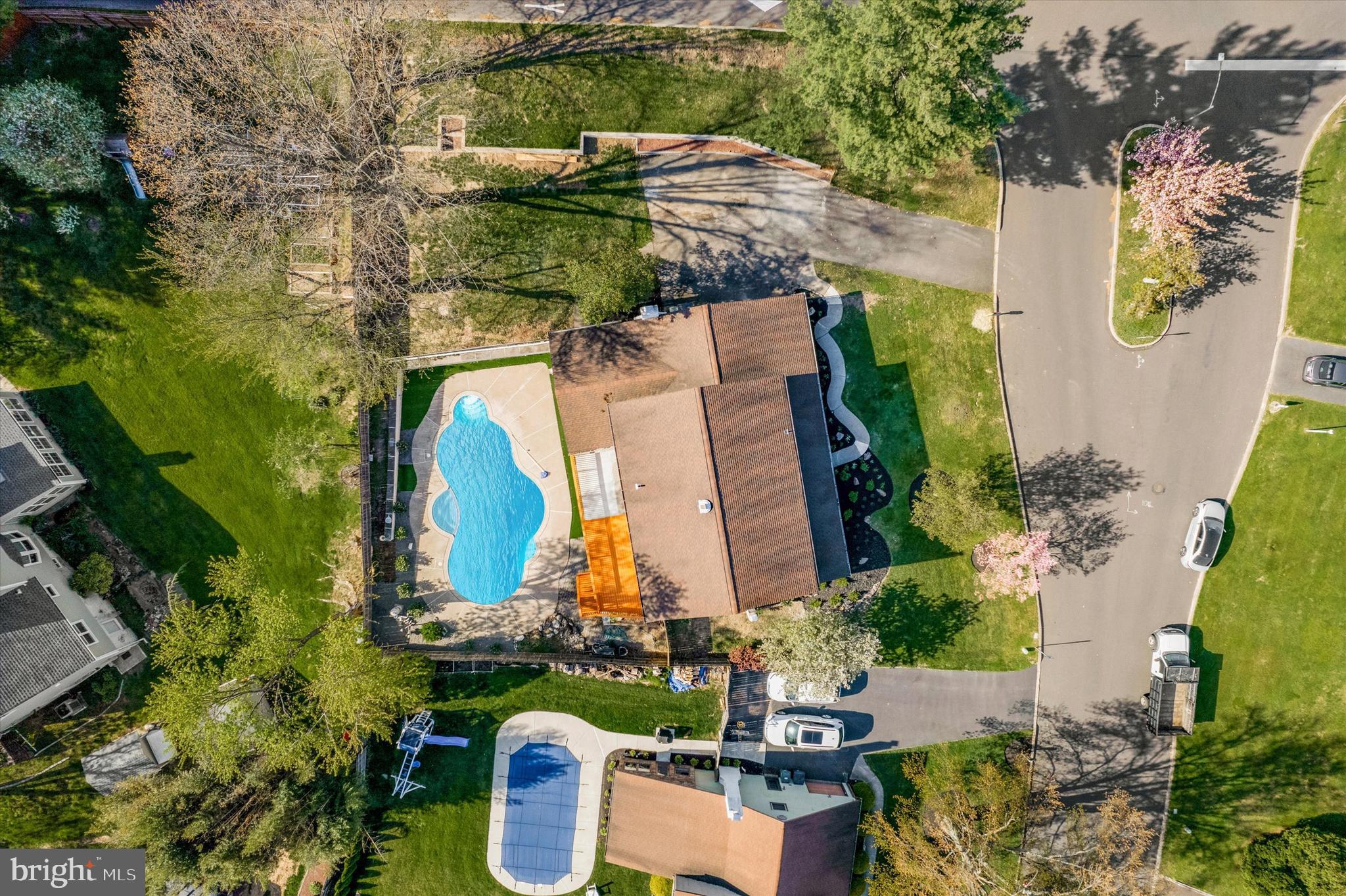 174 Lark Dr