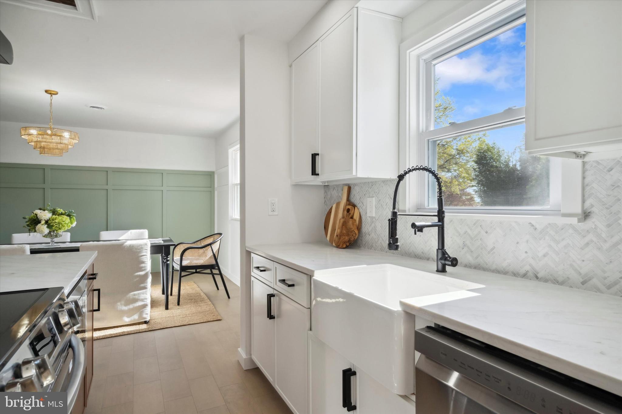 174 Lark Dr