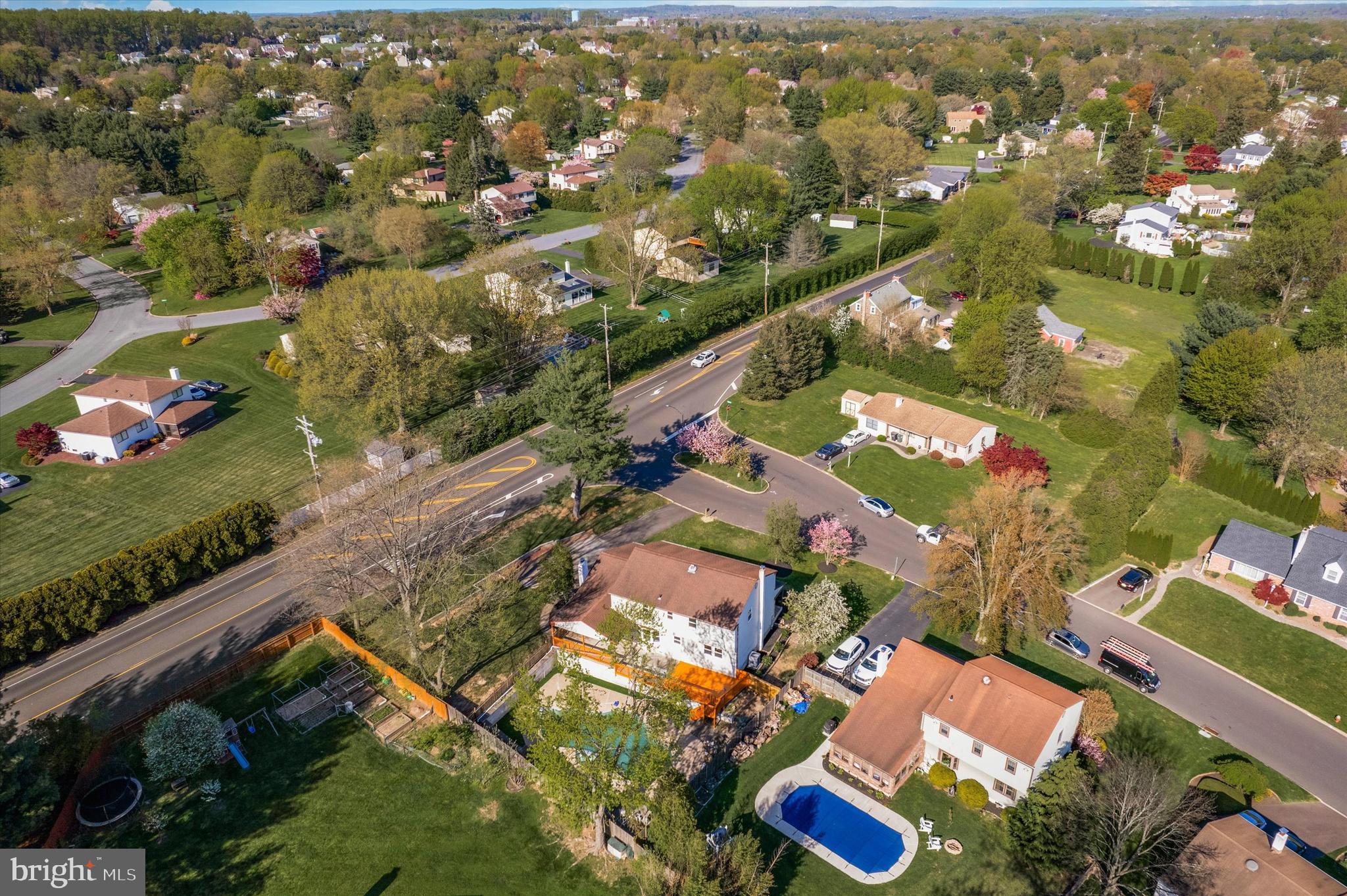 174 Lark Dr