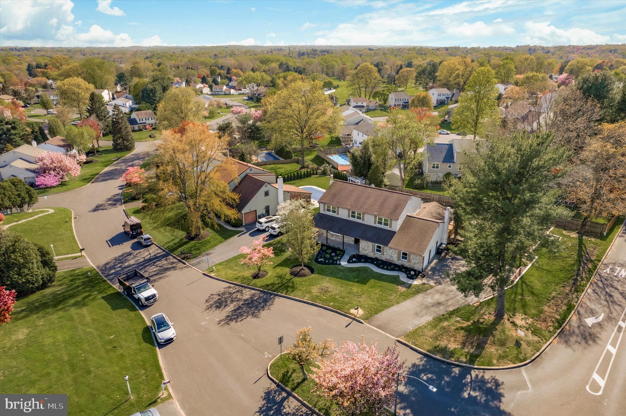 174 Lark Dr