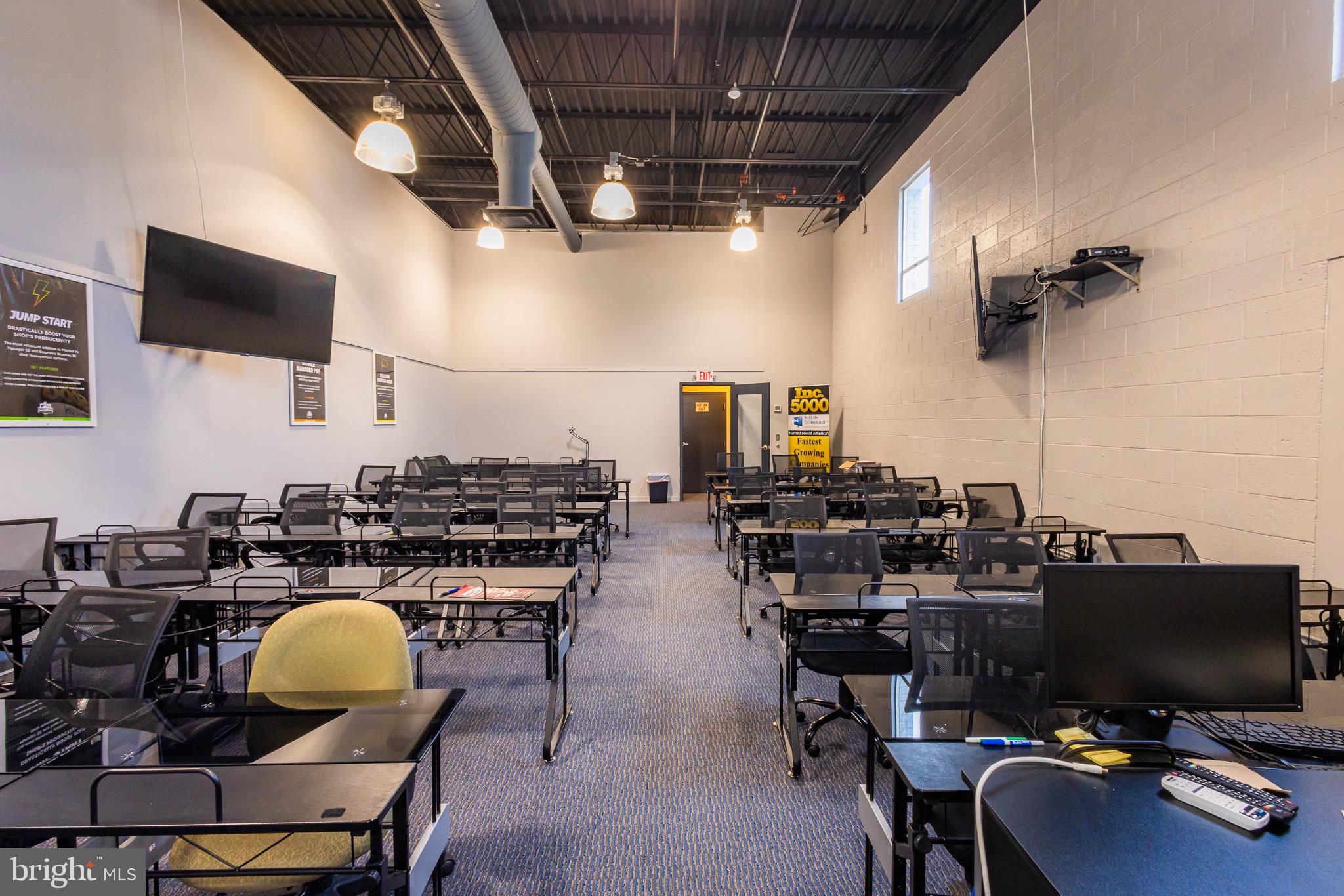 1105 Industrial Blvd