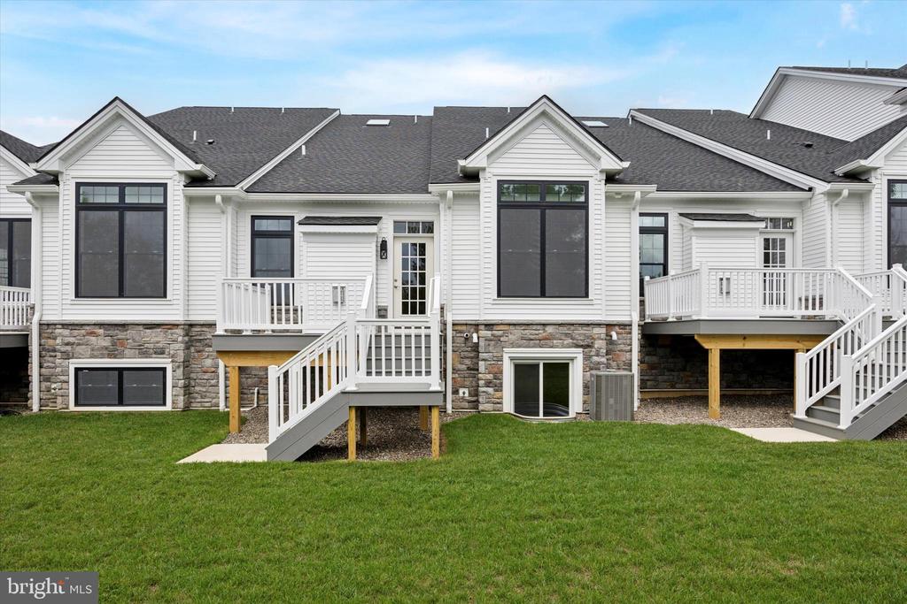 530 Fullerton Farm Court Lot#10