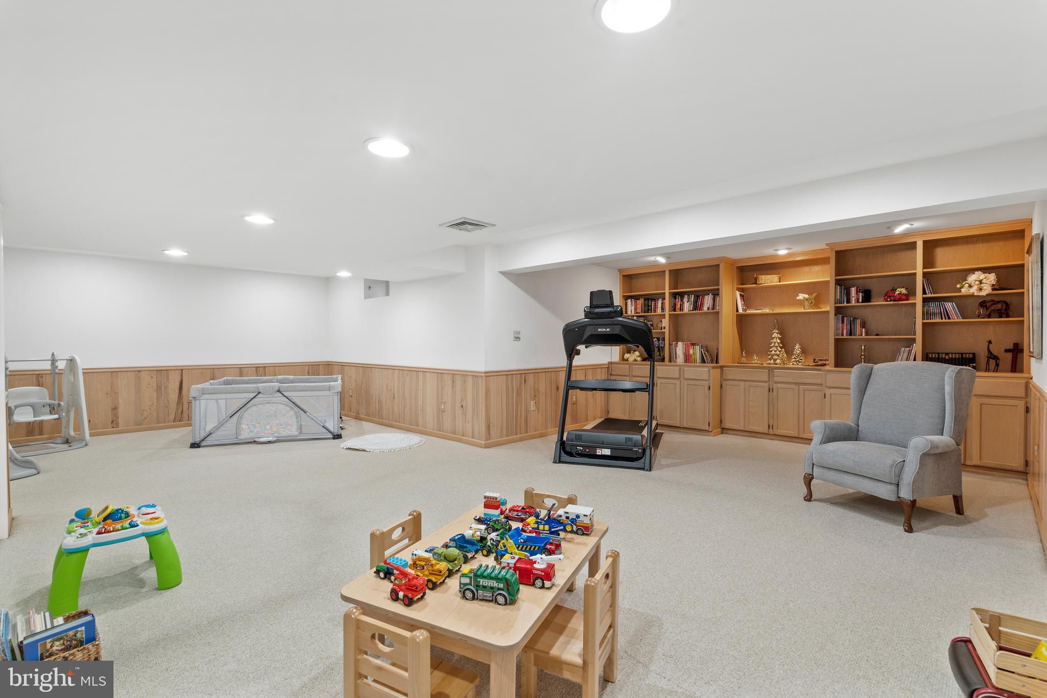 620 GRINDAN DRIVE
