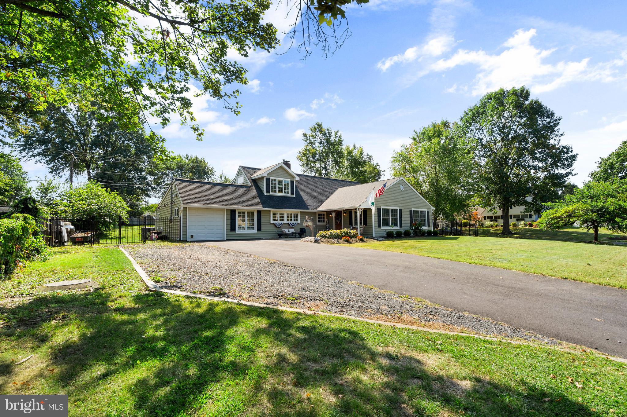 88 FORSYTHIA DRIVE