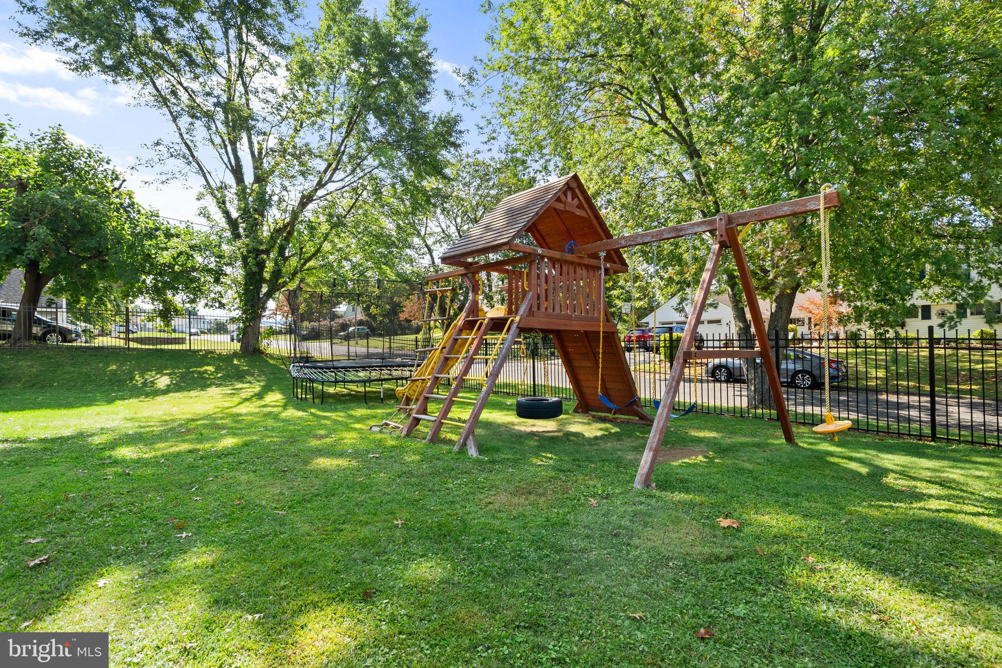 88 FORSYTHIA DRIVE
