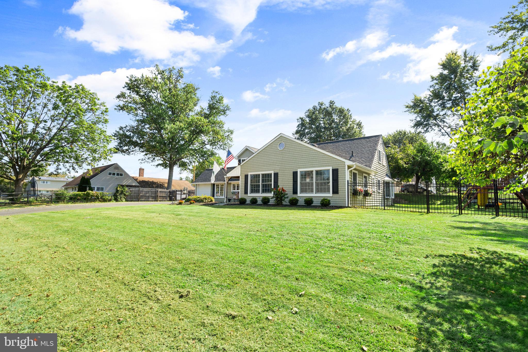 88 FORSYTHIA DRIVE