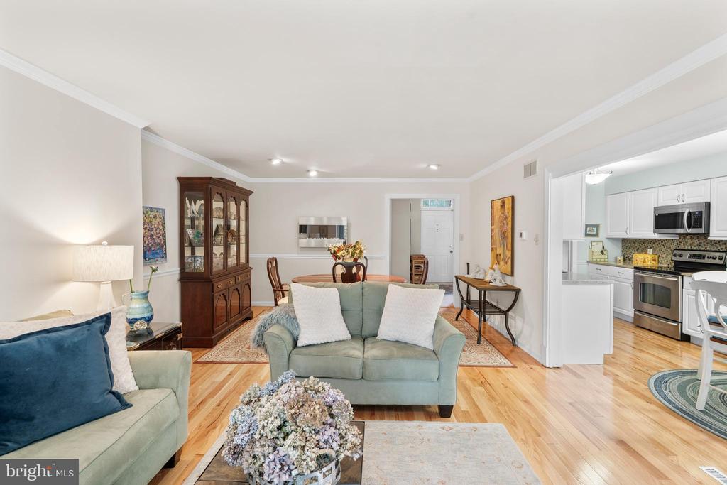 5 SUTPHIN PINES