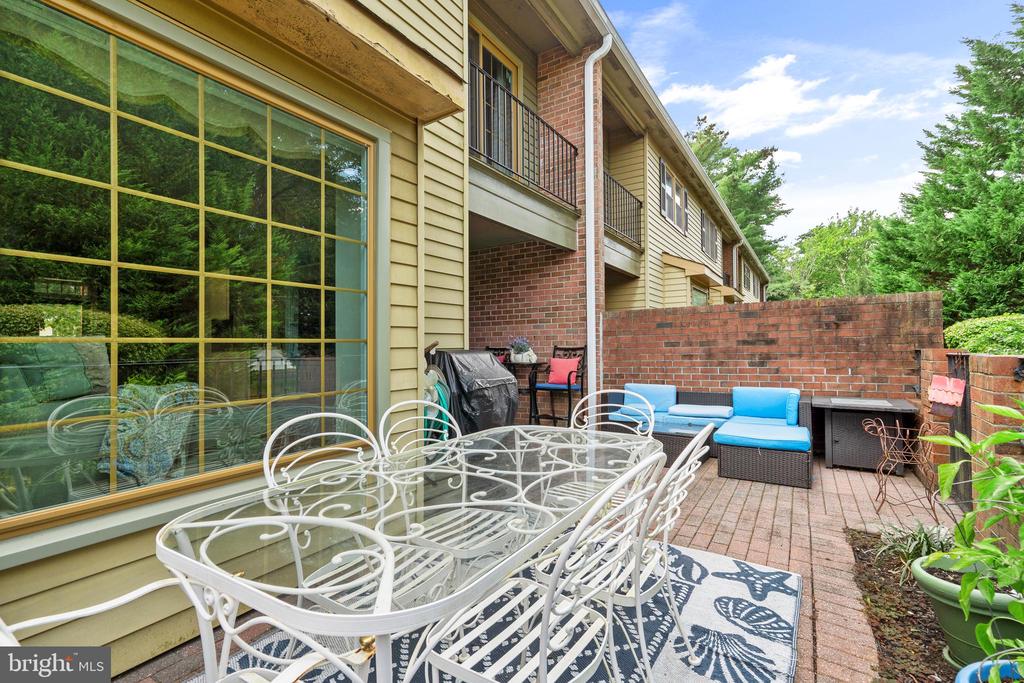 5 SUTPHIN PINES