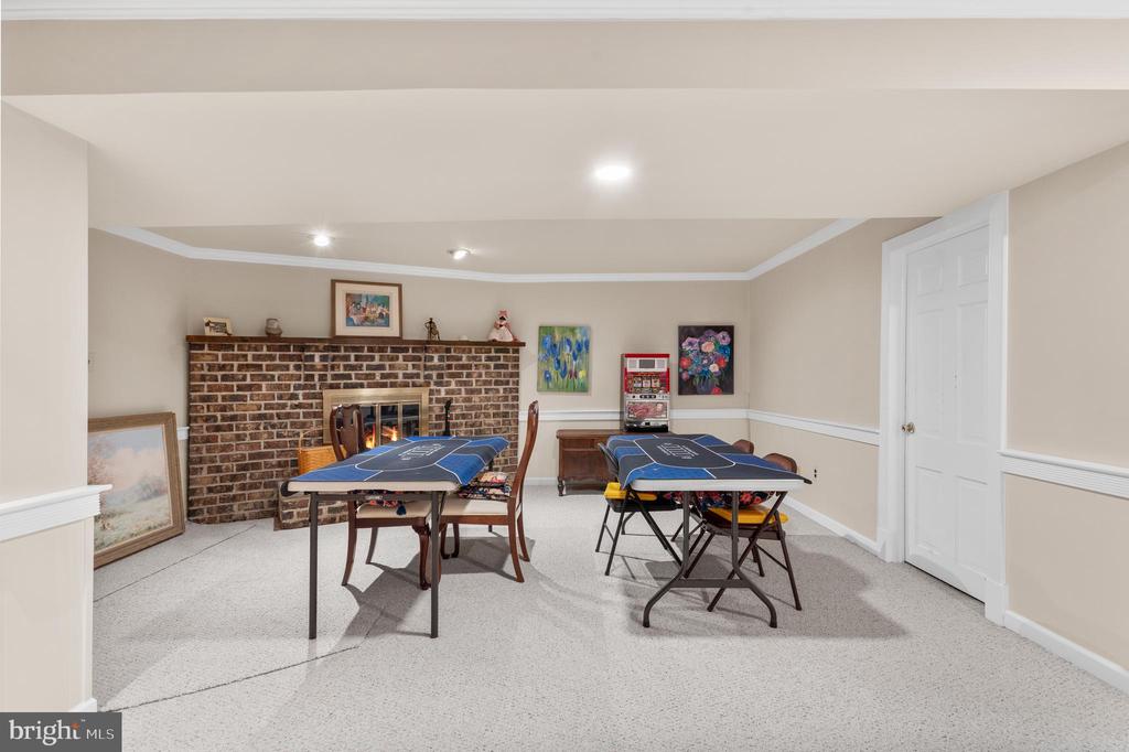 5 SUTPHIN PINES
