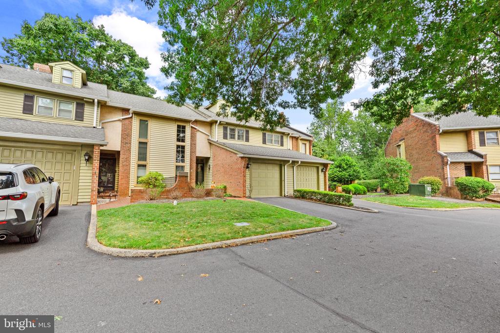 5 SUTPHIN PINES