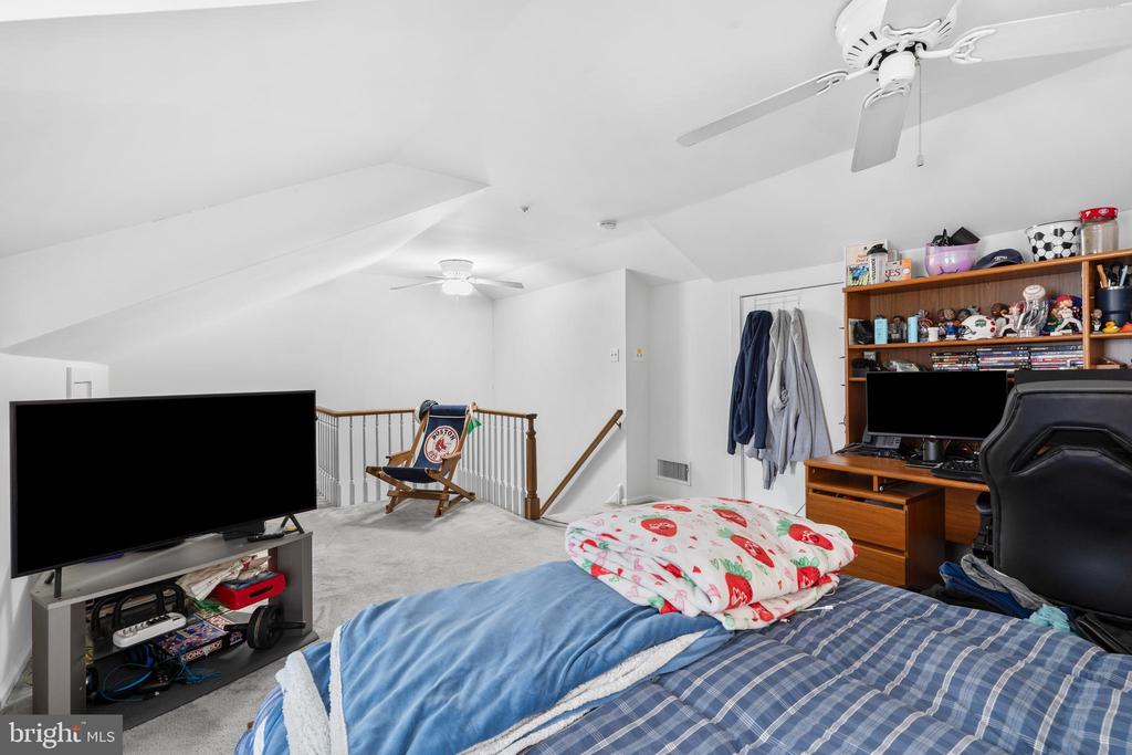 5 SUTPHIN PINES