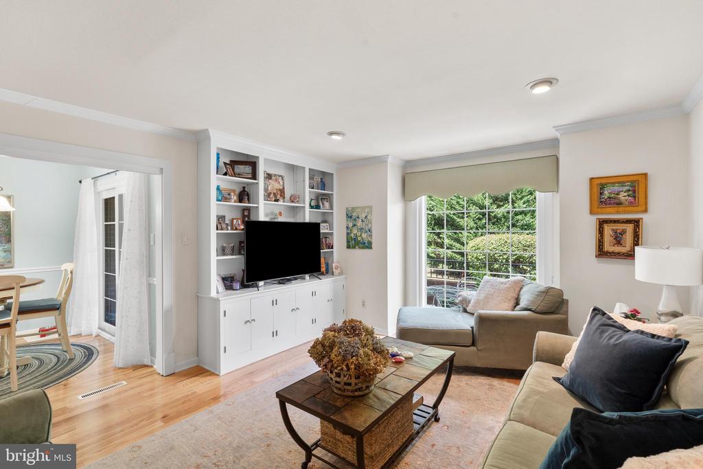 5 SUTPHIN PINES