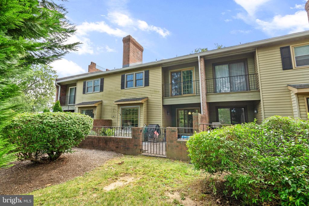 5 SUTPHIN PINES