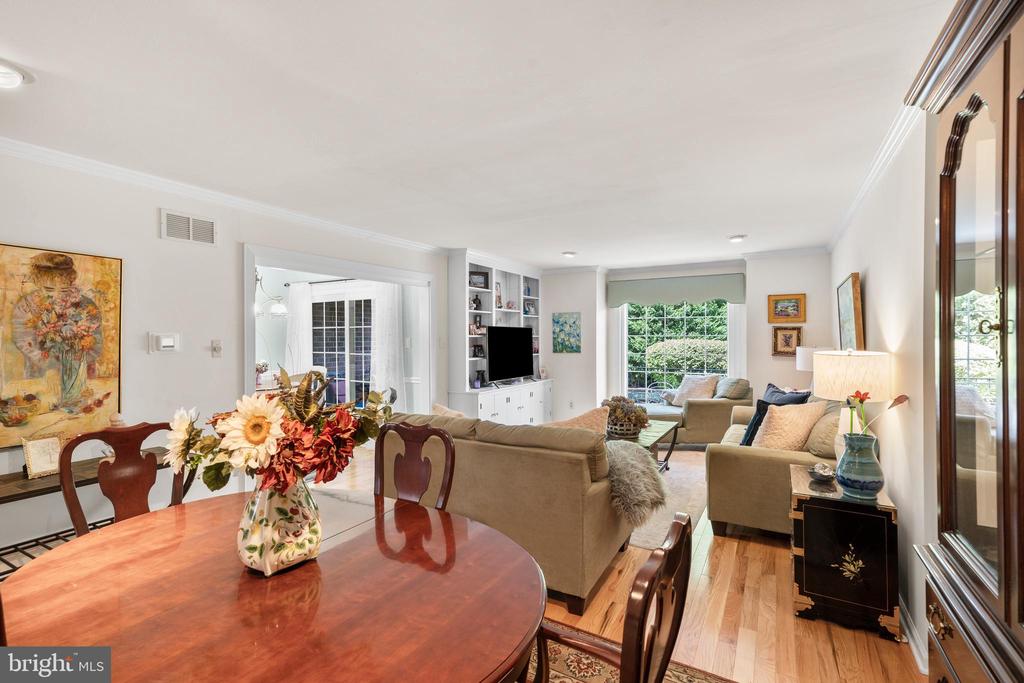 5 SUTPHIN PINES