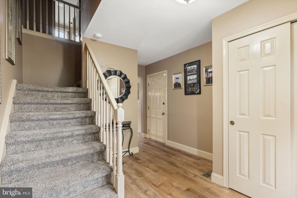 258 WOODLAKE DRIVE