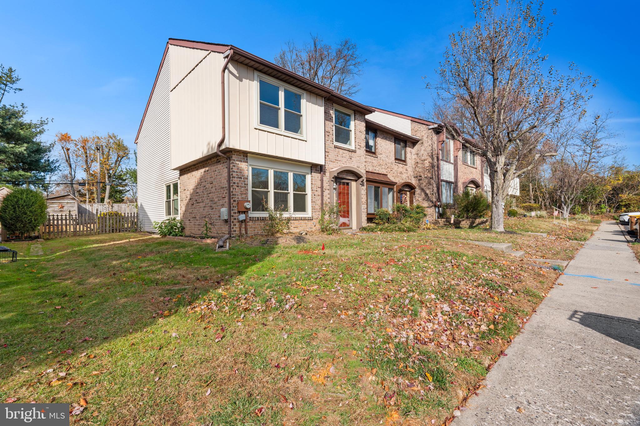 3964 BAINBRIDGE COURT