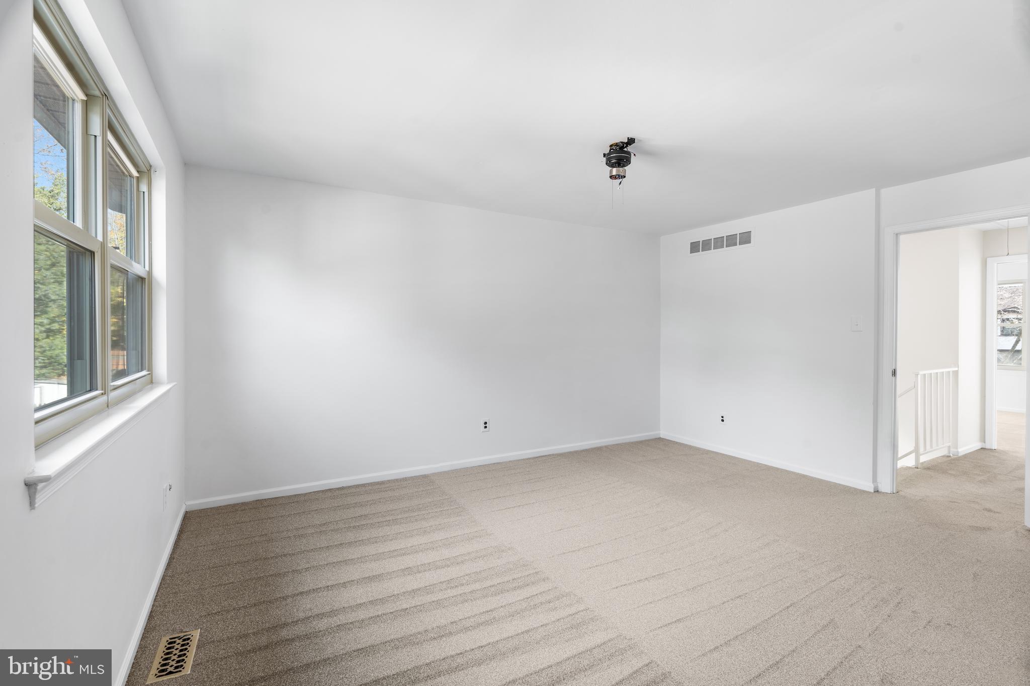 3964 BAINBRIDGE COURT