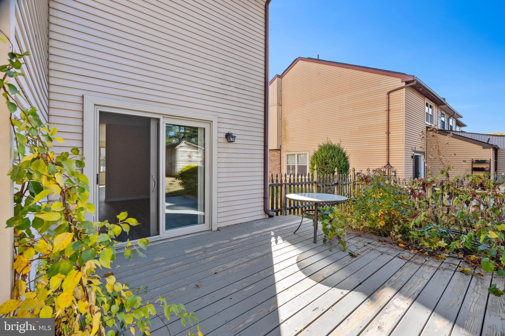 3964 BAINBRIDGE COURT