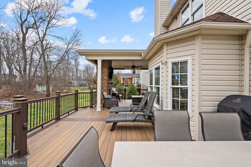 3421 PIN OAK LANE