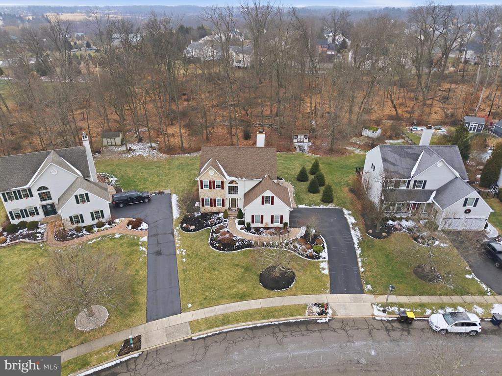 3421 PIN OAK LANE