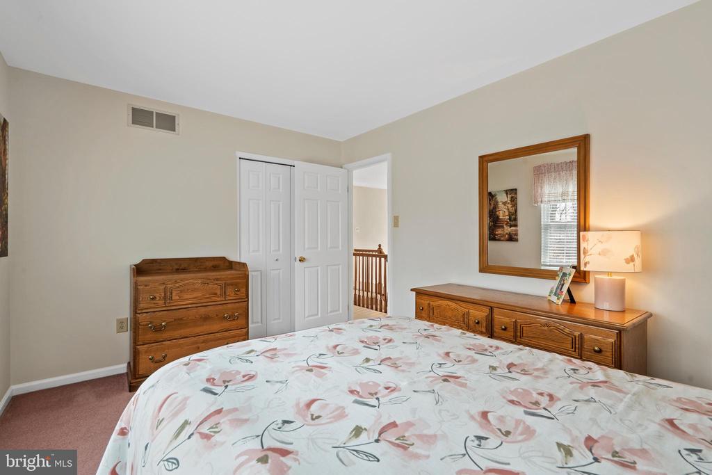 3421 PIN OAK LANE