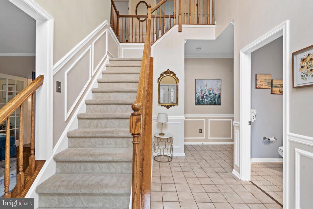 3421 PIN OAK LANE