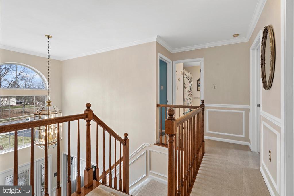 3421 PIN OAK LANE