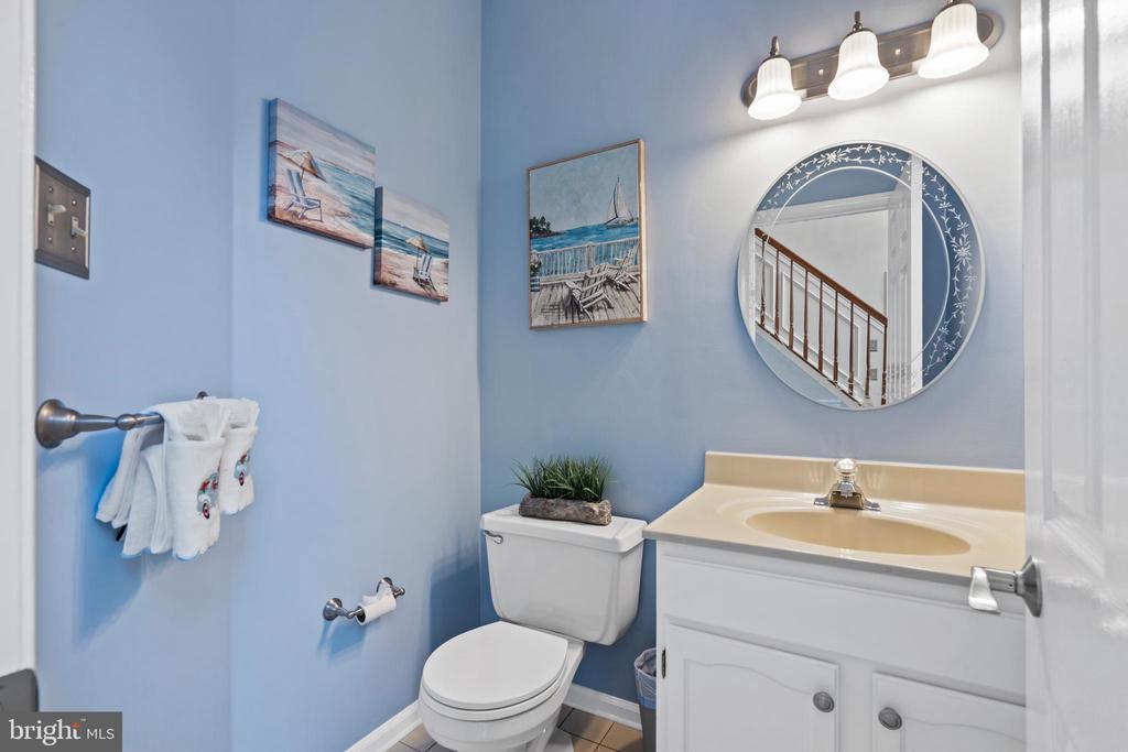 3421 PIN OAK LANE