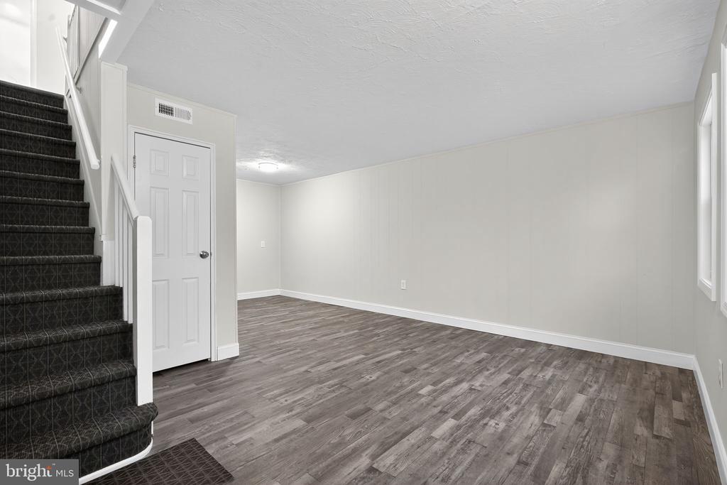 5708 MITCHELL ROAD
