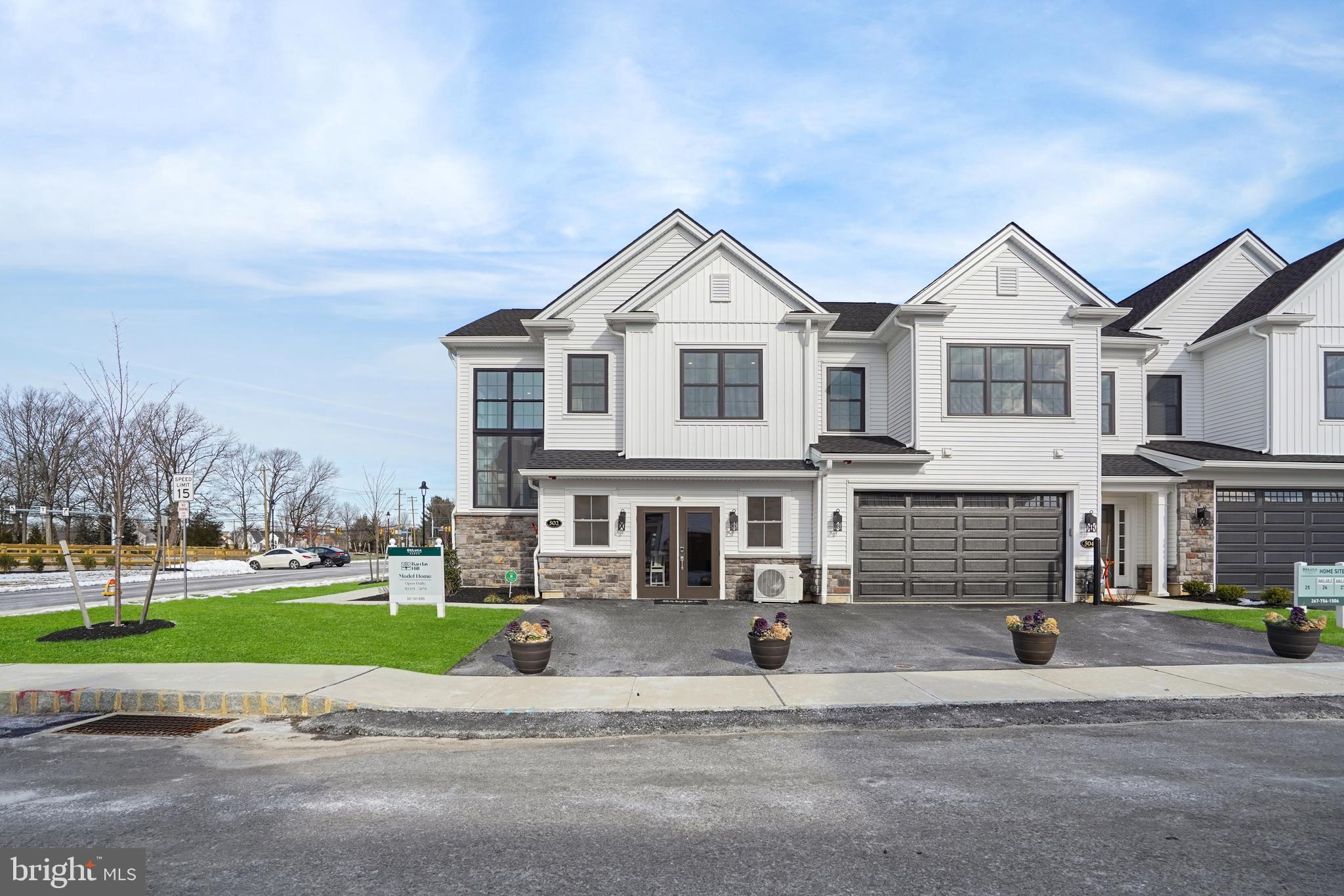 518 FULLERTON FARM COURT 16