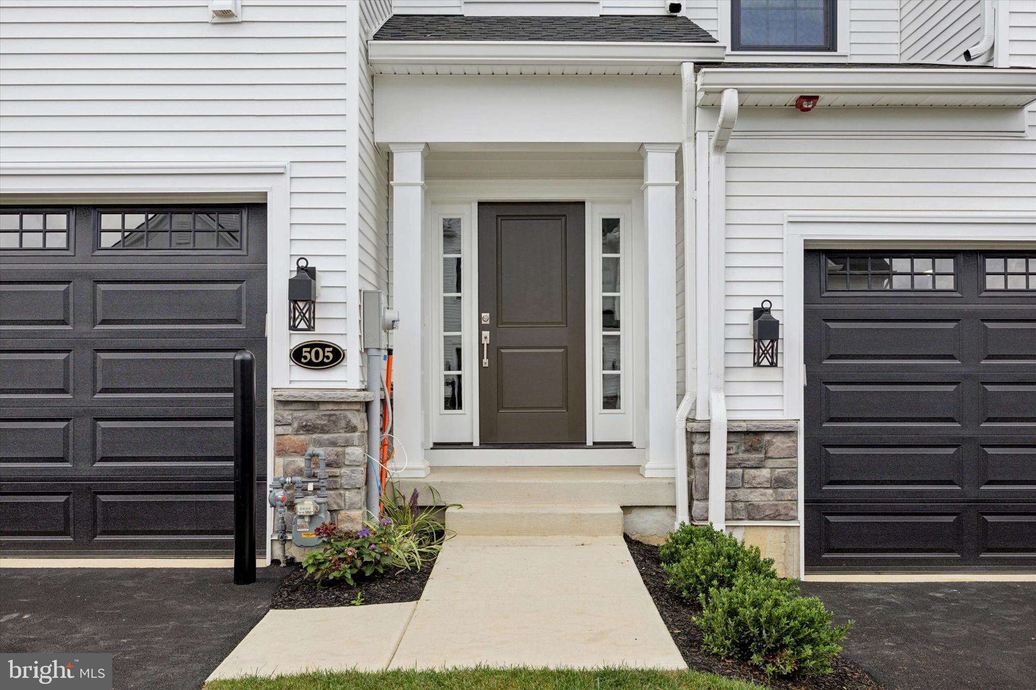 520 FULLERTON FARM COURT 15