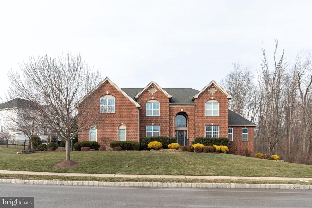 2801 HOFFS WAY