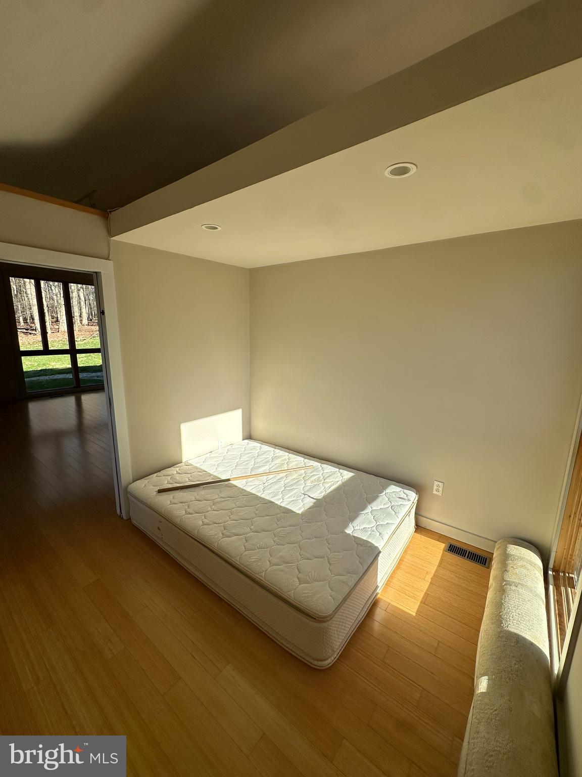 5995 LOWER YORK ROAD