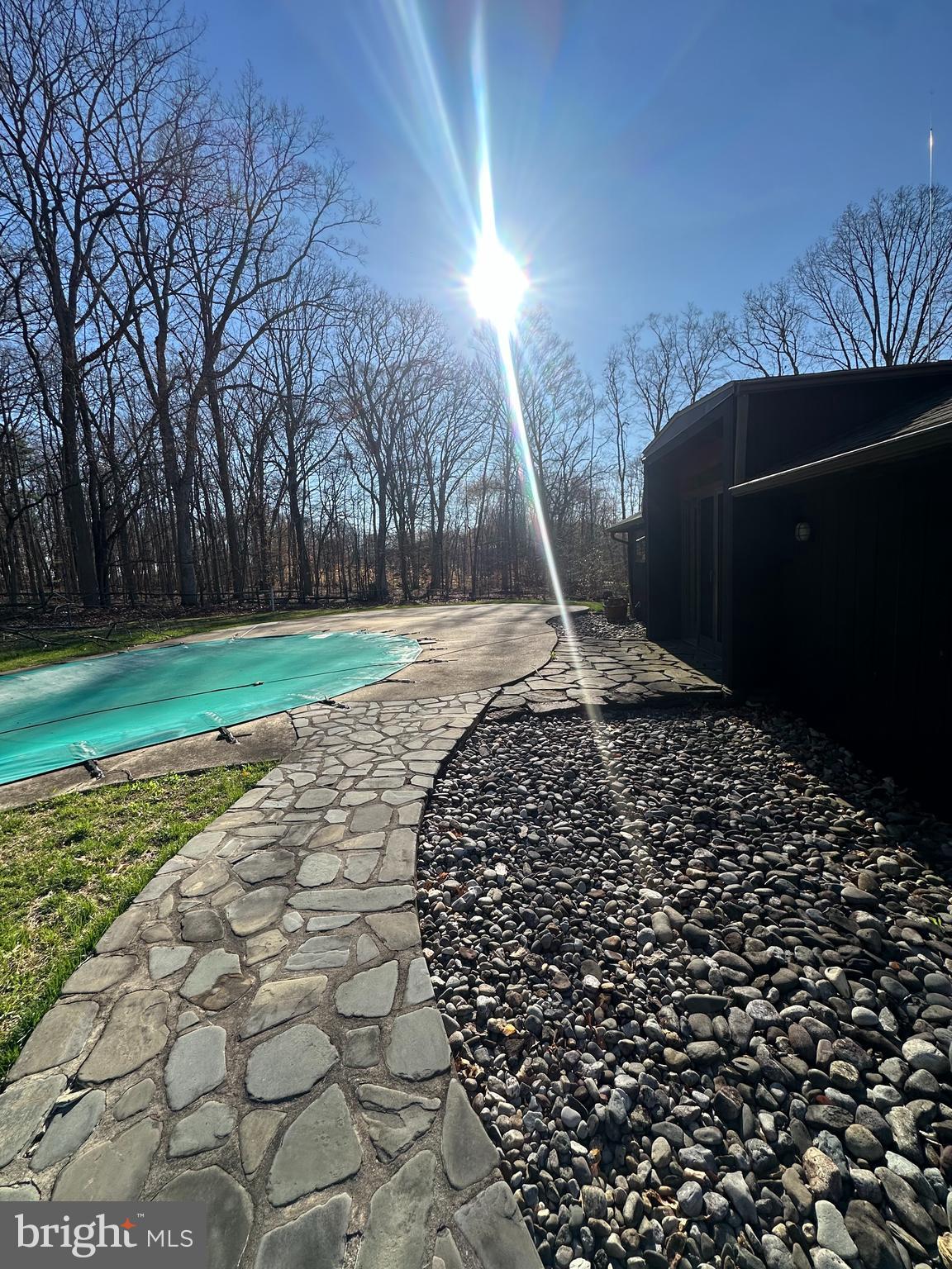 5995 LOWER YORK ROAD