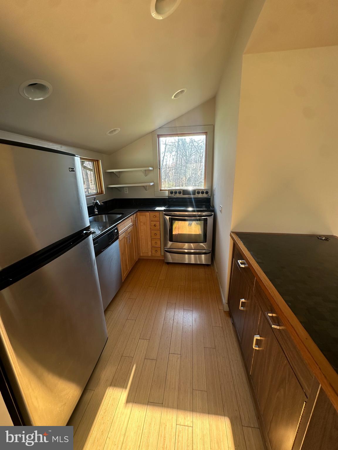 5995 LOWER YORK ROAD