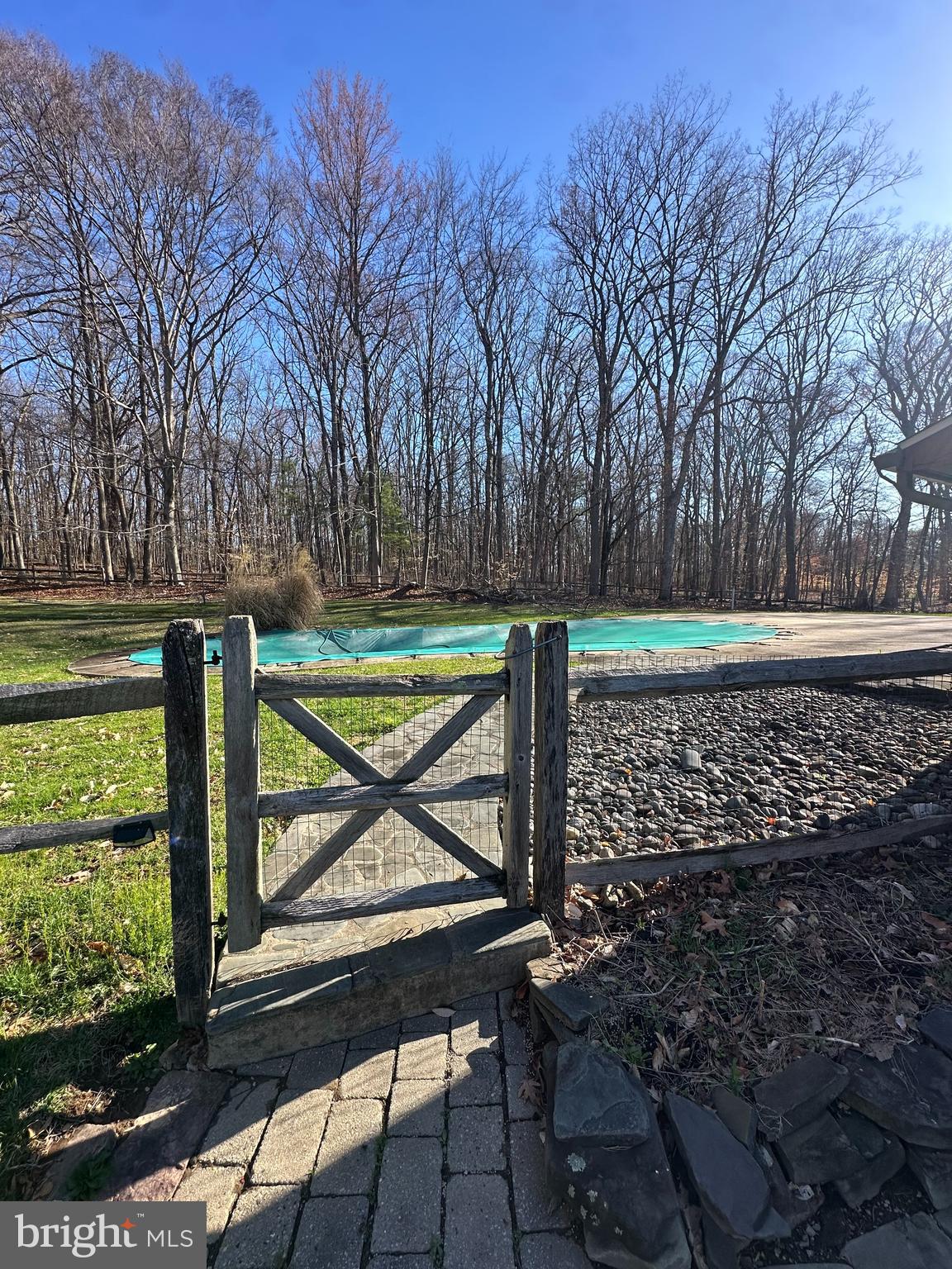 5995 LOWER YORK ROAD