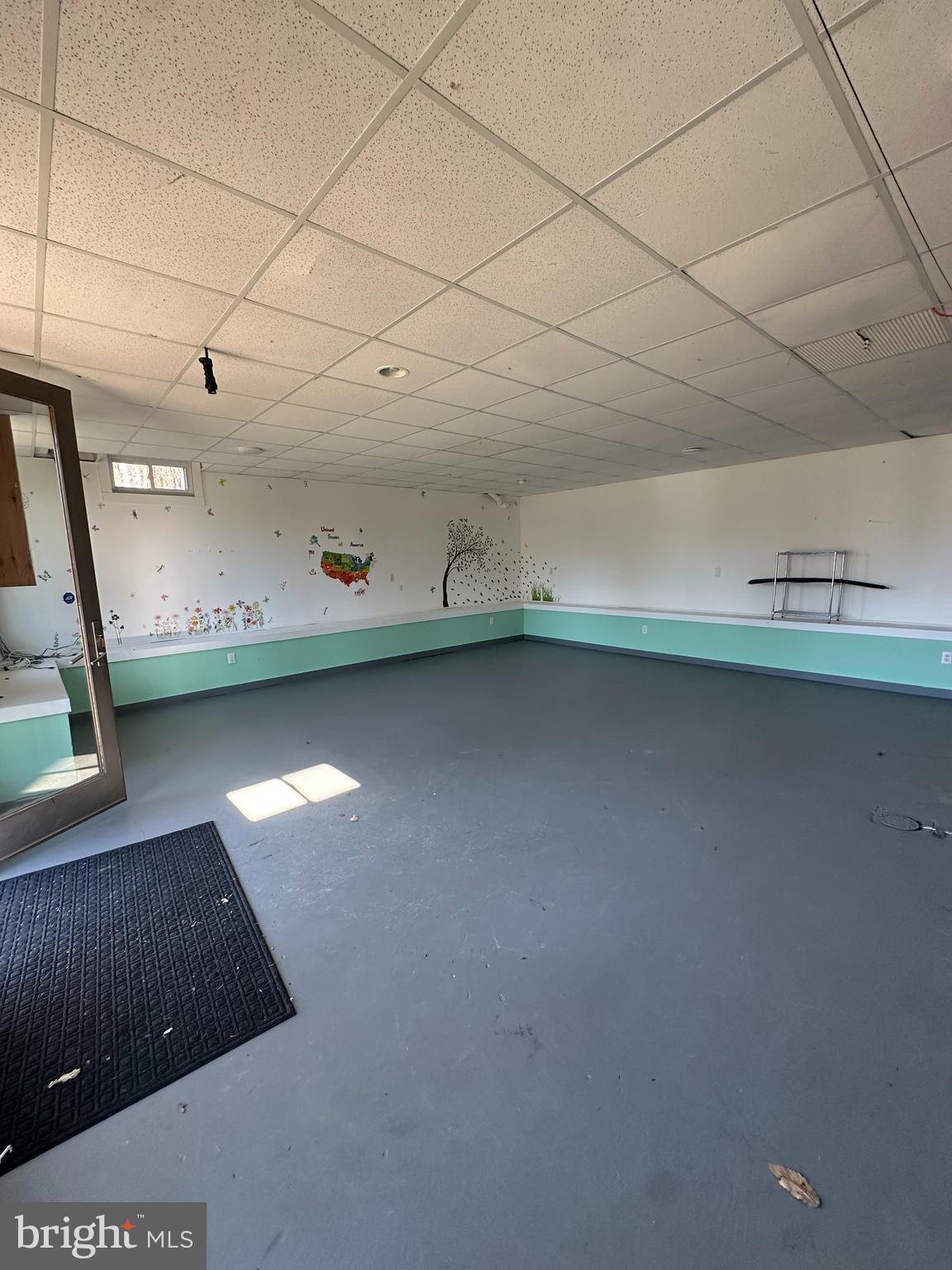 5995 LOWER YORK ROAD