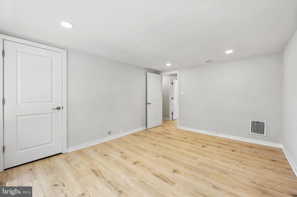 269 MONROE STREET