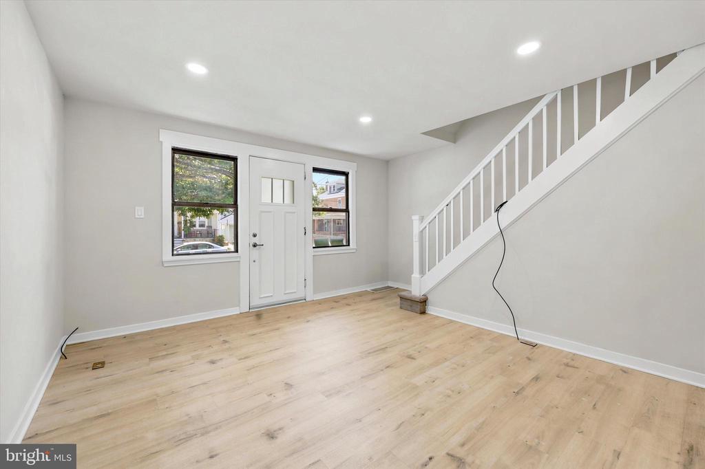 269 MONROE STREET